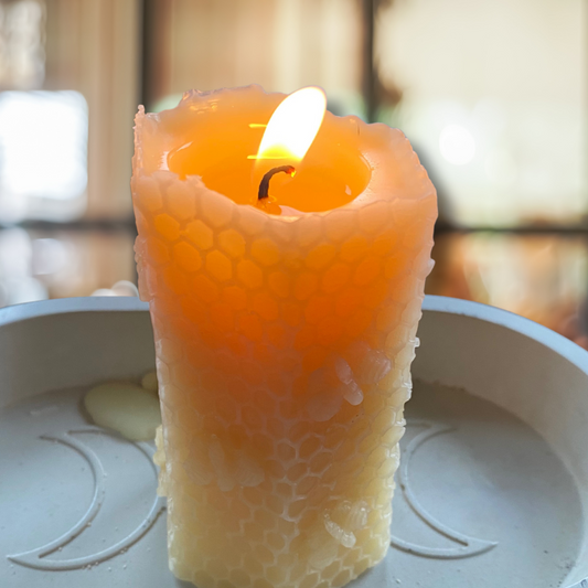 Beeswax Pillar Candle (Qty 2 x 3.5 Oz)